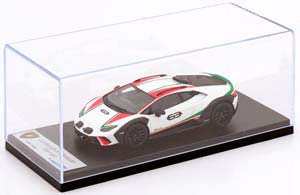 LAMBORGHINI HURACAN STERRATO NO 63 ITALIAN LIVERY DOHA LOUNGE QATAR WHITE RED GREEN — фото 3