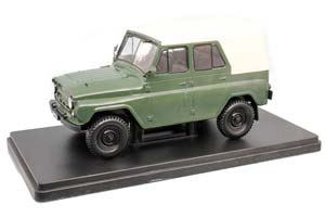 UAZ 469B (USSR RUSSIAN) GREEN | УАЗ-469Б ЛЕГЕНДАРНЫЕ СОВЕТСКИЕ АВТОМОБИЛИ #16 