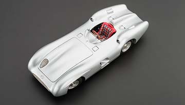 MERCEDES W196R STREAMLINER BODY 1954-1955 SILVER — фото 2