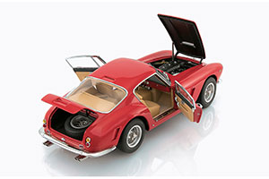 FERRARI 250 GT BERLINETTA PASSO CORTO/SWB 1961 STREET VERSION — фото 3