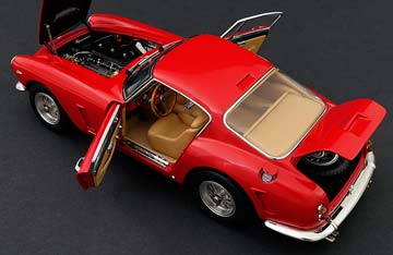 FERRARI 250 GT BERLINETTA PASSO CORTO/SWB 1961 STREET VERSION — фото 9