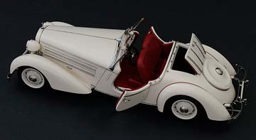 AUDI FRONT 225 ROADSTER 1935 WHITE RED LEATHER ANNIVERSARY MODEL-100 YEARS OF AUDI- SPECIAL EDITION 50 PIECES — фото 3