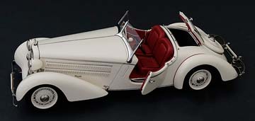 AUDI FRONT 225 ROADSTER 1935 WHITE RED LEATHER ANNIVERSARY MODEL-100 YEARS OF AUDI- SPECIAL EDITION 50 PIECES — фото 9