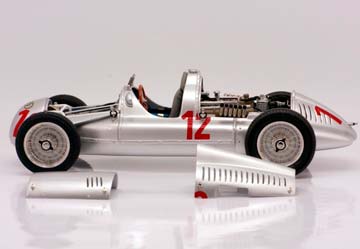 AUTO UNION TYP D SIEGER GP FRANKREICH 1938/39 MULLER LIMITED EDITION 1500 PCS. — фото 4