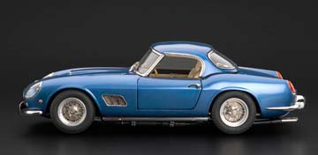 FERRARI 250 GT SWB CALIFORNIA SPYDER 1961 BLUE LIMITED EDITION 2500 PCS. — фото 4