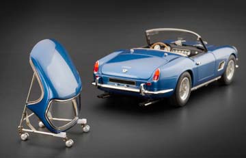 FERRARI 250 GT SWB CALIFORNIA SPYDER 1961 BLUE LIMITED EDITION 2500 PCS. — фото 2