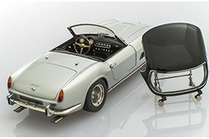 FERRARI 250 GT SWB CALIFORNIA SPYDER 1961 SILVER LIMITED EDITION 2500 PCS. (HARD TOP INCLUDED) — фото 3