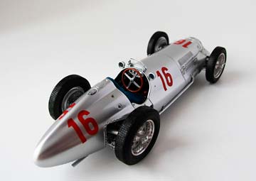 MERCEDES W154 1938 GP GERMANY #16 SEAMAN LIMITED EDITION 3000 — фото 8