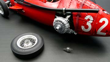 MASERATI 250 F #32 GP MONACO FANGIO 1957 RED LIMITED EDITION 2000 PCS. — фото 13