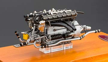 MASERATI 300S 1956 ENGINE INCLUDING SHOWCASE — фото 7