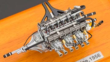 MASERATI 300S 1956 ENGINE INCLUDING SHOWCASE — фото 9