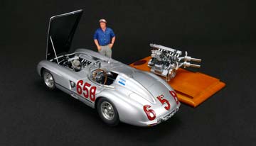 MERCEDES 300 SLR SET WITH MOTOR AND FIGURINE #658 MILLE MIGLIA 1955 FANGIO SPECIAL EDITION TECHNO CLASSICA 2016 LIMITED EDITION 150 PCS. — фото 3