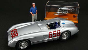 MERCEDES 300 SLR SET WITH MOTOR AND FIGURINE #658 MILLE MIGLIA 1955 FANGIO SPECIAL EDITION TECHNO CLASSICA 2016 LIMITED EDITION 150 PCS.