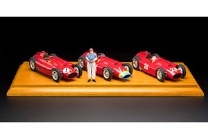 FERRARI LUCKY SET 2018 FANGIO: FERRARI D50 LONG NOSE GP GERMANY #1 FANGIO + FERRARI D50 SHORT NOSE GP ENGLAND #1 FANGIO + FERRARI D50 SHORT NOSE GP ITALY #26 COLLINS/FANGIO + SHOWCASE + FANGIO FIGURINE LIMITED EDITION 200 PCS. — фото 11