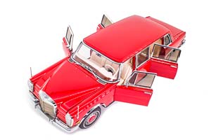 MERCEDES W100 600 PULLMAN “RED BARON” 1960-1970 RED LIMITED EDITION 800 PCS. — фото 7