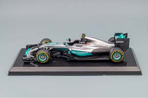 MERCEDES-BENZ F1 W07 HYBRID #6 "MERCEDES AMG PETRONAS F1" NICO ROSBERG ПОБЕДИТЕЛЬ ABU DHABI GP ЧЕМПИОН МИРА (2016) — фото 3
