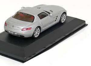 MERCEDES SLS AMG COUPE 2010 SILVER — фото 2