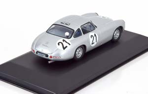 MERCEDES 300 SL WINNER 24H LE MANS 1952 — фото 2