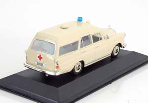 MERCEDES 200 D BINZ AMBULANCE 1965 CREME — фото 2