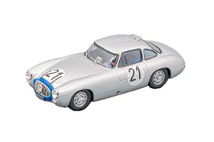 MERCEDES-BENZ 300 SL RACING SPORTS CAR (1952), MERCEDES-BENZ OFFIZIELLE MODELL-SAMMLUNG 44, СЕРЕБРИСТЫЙ