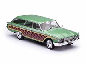 FORD COUNTRY SQUIRE ЗЕЛЕНЫЙ С ПАНЕЛЬЮ ПОД ДЕРЕВО — фото 6