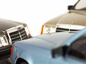 MERCEDES W124 300E 1984 BLUE — фото 29