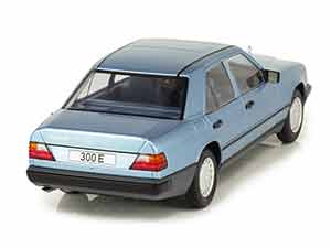 MERCEDES W124 300E 1984 BLUE — фото 9