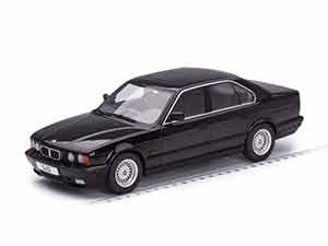 BMW E34 5-SERIES 540i 1992 BLACK / БМВ 540 ЧЕРНЫЙ — фото 17