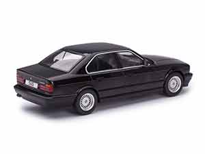 BMW E34 5-SERIES 540i 1992 BLACK / БМВ 540 ЧЕРНЫЙ — фото 2