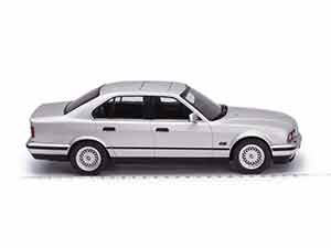 BMW E34 5-SERIES 540i 1992 SILVER — фото 3