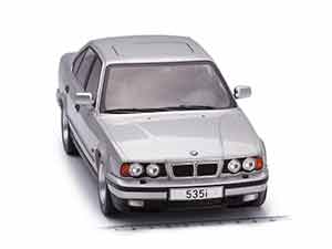 BMW E34 5-SERIES 540i 1992 SILVER — фото 6