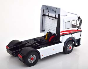 MERCEDES SK 2 TOWING VEHICLE 1994 WHITE RED — фото 2