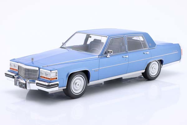 CADILLAC FLEETWOOD BROUGHAM LIGHTBLUE-METALLIC