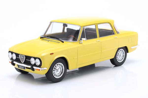 ALFA ROMEO GIULIA NUOVA SUPER 1974 YELLOW