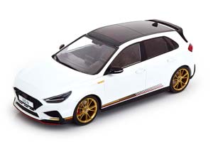 HYUNDAI I30N WHITEMETALLIC BLACK