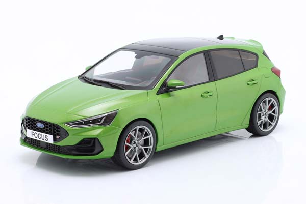 FORD FOCUS ST 2022 GREEN METALLIC