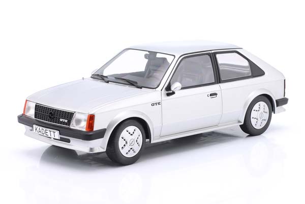 OPEL KADETT D GTE SILVER MATT-BLACK