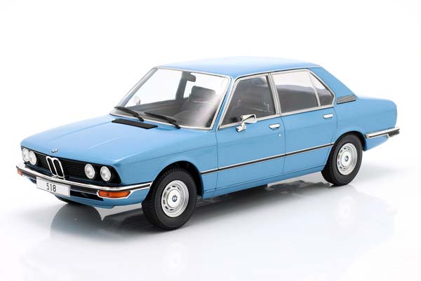BMW 5ER E12 1973 LIGHT BLUE METALLIC