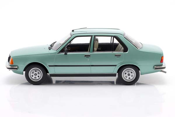 RENAULT 18 GTS YEAR 1978 LIGHT GREEN METALLIC / РЕНО 18 ГТС СВЕТЛО-ЗЕЛЕНЫЙ МЕТАЛЛИК — фото 4