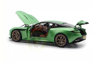 ASTON MARTIN DB12 2025 LIGHT GREEN/ АСТОН МАРТИН ДБ12 СВЕТЛО-ЗЕЛЕНЫЙ — фото 5