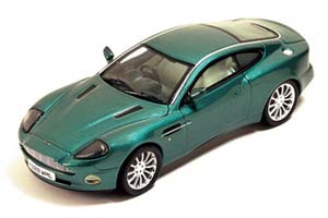 ASTON MARTIN V12 VANQUISH, GREEN