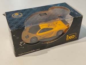 MCLAREN F1 GTR LONG TAIL 1996 ЖЕЛТЫЙ (БОКС МОЖЕТ ИМЕТЬ ПОТЕРТОСТИ ИЛИ ТРЕЩИНЫ) — фото 3