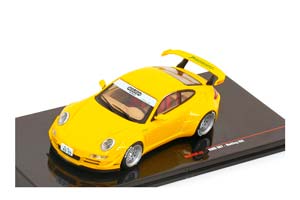PORSCHE 911 (997) RWB YELLOW