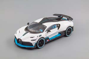 BUGATTI DIVO, БЕЛЫЙ