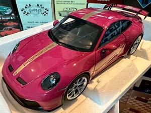 PORSCHE 911 GT3 2021 RUBY STAR NEO 1/18