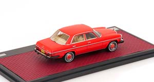MERCEDES 300 D W115 US-VERSION 1974 LIGHTRED — фото 2