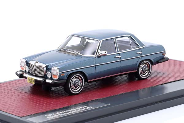 MERCEDES 300 D W115 US-VERSION 1974 BLUEMETALLIC