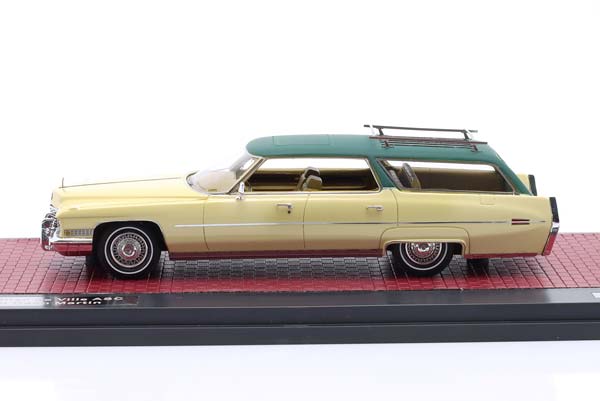 CADILLAC DEVILLE ASC WAGON DEAN MARTIN 1972 CREAM / GREEN / КАДИЛЛАК ДЕВИЛЛЕ АСК ВАГОН ДИН МАРТИН КРЕМОВЫЙ ЗЕЛЕНЫЙ — фото 4