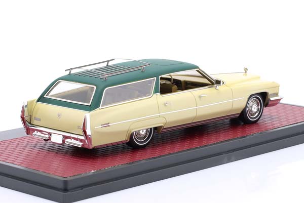 CADILLAC DEVILLE ASC WAGON DEAN MARTIN 1972 CREAM / GREEN / КАДИЛЛАК ДЕВИЛЛЕ АСК ВАГОН ДИН МАРТИН КРЕМОВЫЙ ЗЕЛЕНЫЙ — фото 2
