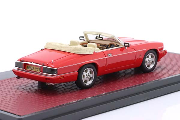 JAGUAR XJS 4.0 CELEBRATION OPEN CONVERTIBLE 1995-1996 RED / ЯГУАР КСДЖС 4 КЕЛЕБРАТИОН КАБРИОЛЕТ С ОТКРЫТЫМ ВЕРХОМ КРАСНЫЙ — фото 2